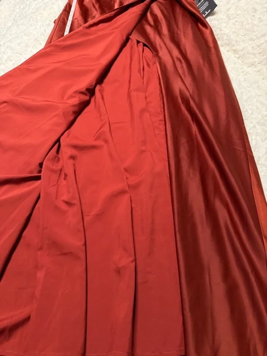 Lulu's Copper Satin Square-Neck Maxi Dress size large NWT - Picture 12 of 12